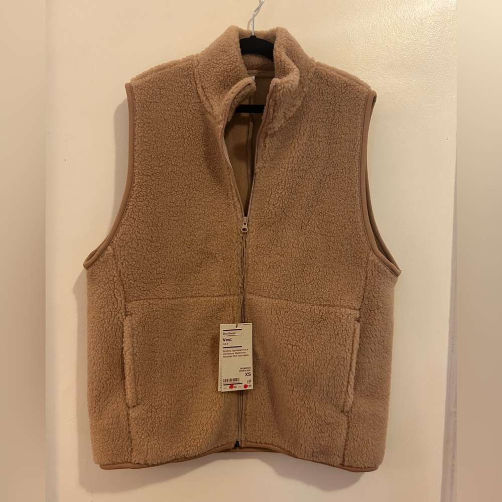 Smokey pink Muji fleece vest xs nwt